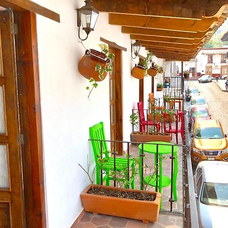 Hotel Valle Bonito, Valle De Bravo Dış mekan fotoğraf