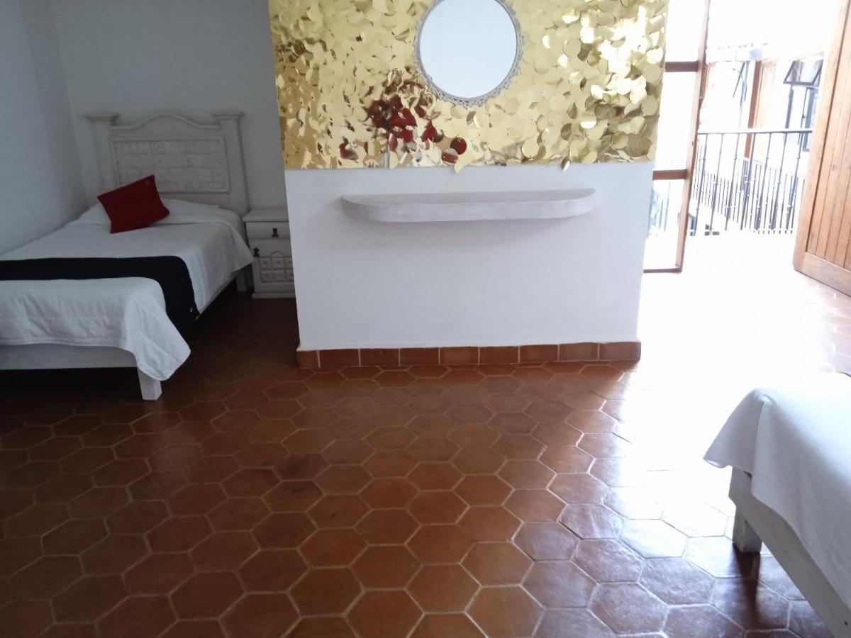 Hotel Valle Bonito, Valle De Bravo Dış mekan fotoğraf